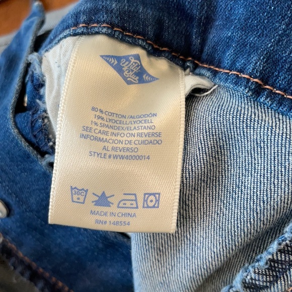 Stretchy Short blue Jean overalls with brass buttons criss cross spaghetti strap - Picture 6 of 6